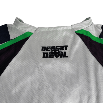 01 - Camiseta profesional de tormenta de arena